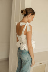 LA MUSA DE LAS FLORES